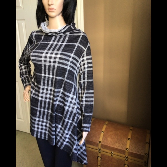 Vivian Wong Tops - Vivian Wong Plaid Asymmetrical Top